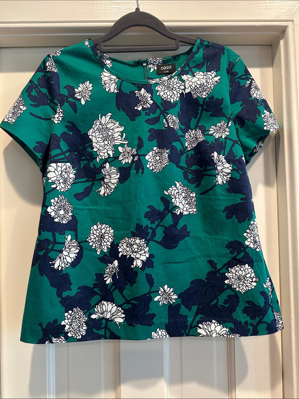Oasis Teal Green Floral Short Sleeve Top